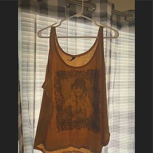 Stevie Nicks leopard print tank.